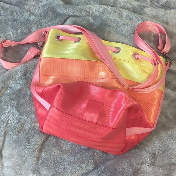 Harvey's aloha parkhopper - Picture 2 of 5